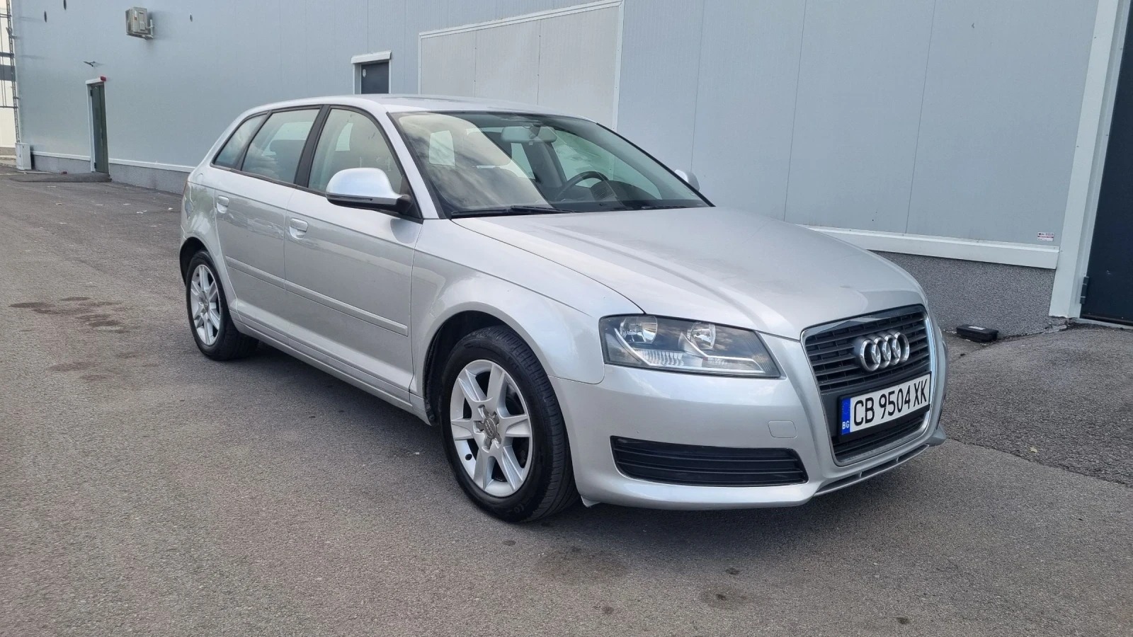 Audi A3 1.6 102к.с. Фейслифт- Газ- Бензин, снимка 3 - Автомобили и джипове - 54767956