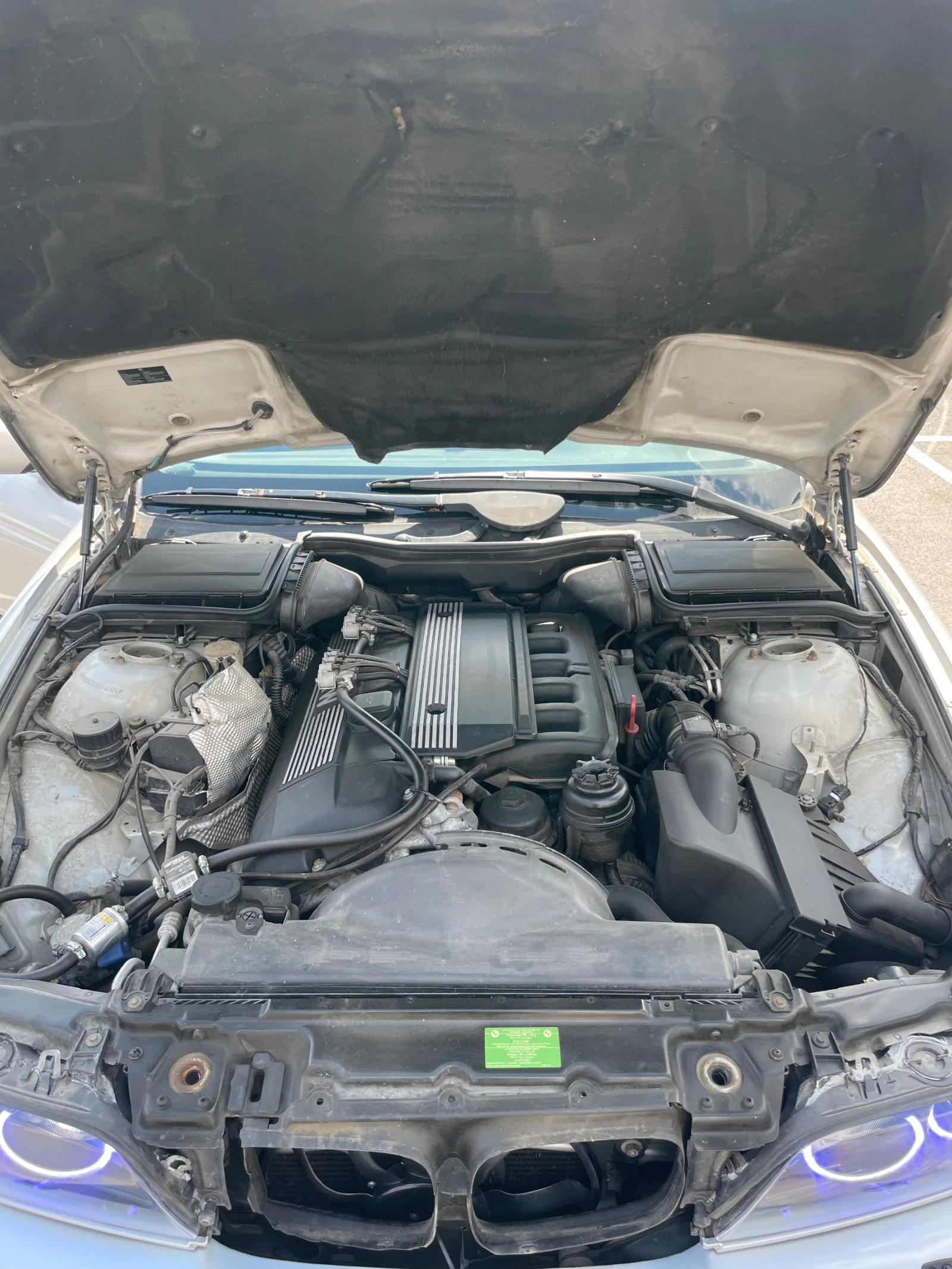 BMW 523, снимка 2 - Автомобили и джипове - 55176618