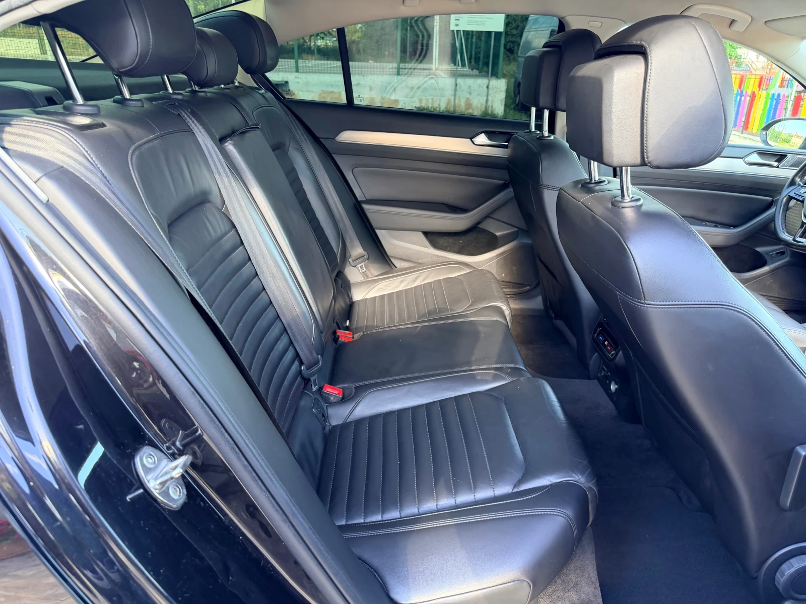 VW Passat, снимка 14 - Автомобили и джипове - 55278775