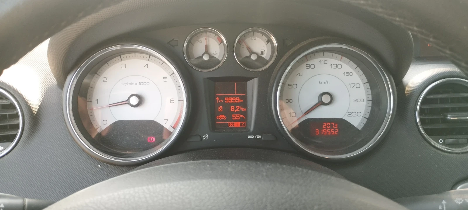 Peugeot 308, снимка 6 - Автомобили и джипове - 55342373