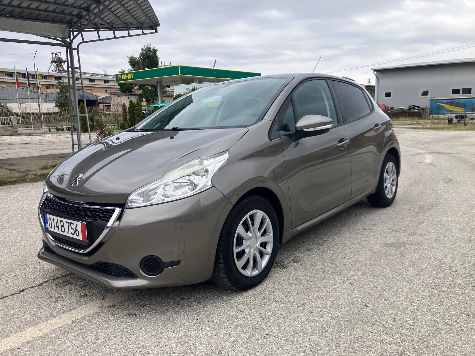 Peugeot 208 1.4-HDI