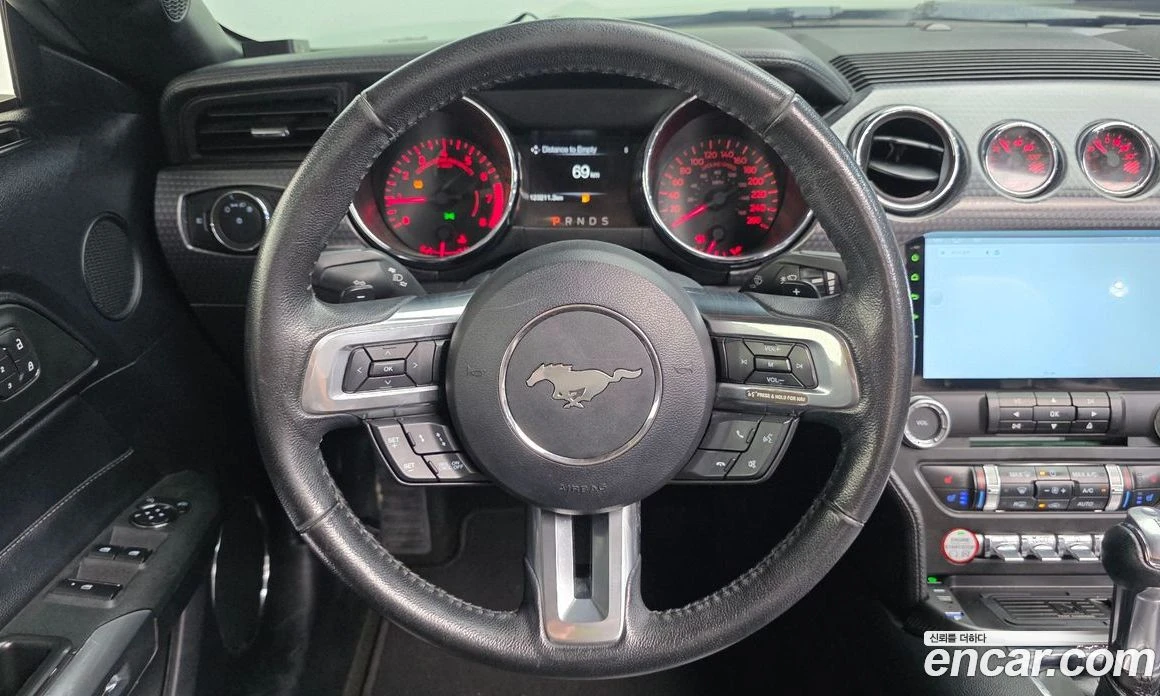 Ford Mustang Convertible, снимка 13 - Автомобили и джипове - 56120022