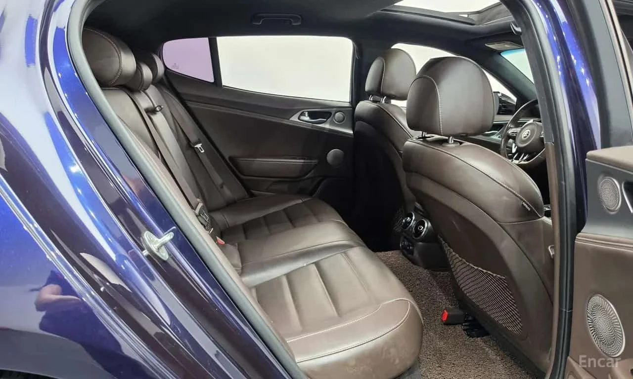 Kia Stinger * 3.3 Turbo 2WD * ����� �� ����������� | Mobile.bg � ����������� 12