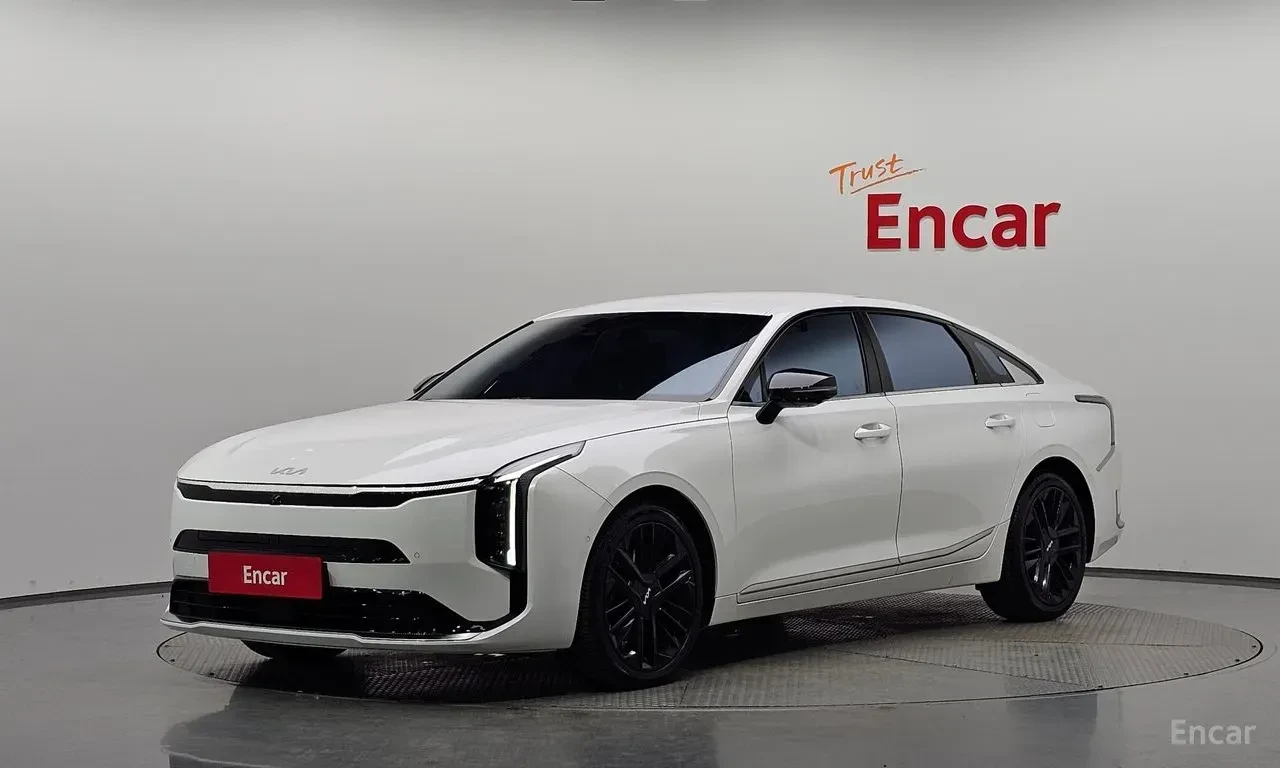Kia K8 2.5* SIGNATURE* ОБДУХВАНЕ* ДИСТРОНИК* ХЕДЪП* 360КА