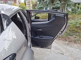 Обява за продажба на Toyota C-HR БЕНЗИН ~40 400 лв. - изображение 6 | Auto.bg Обява за продажба на Toyota C-HR БЕНЗИН ~40 400 лв. - изображение 6