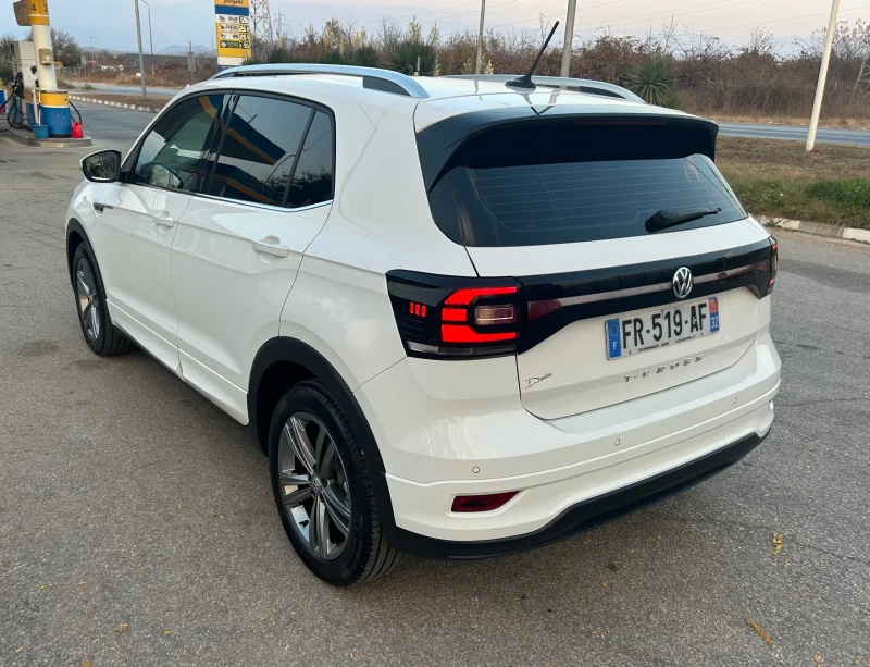 VW T-Cross DSG R-LINE, снимка 6 - Автомобили и джипове - 47931418