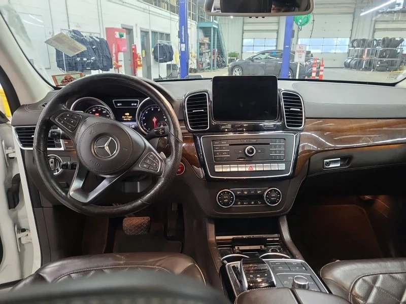 Mercedes-Benz GLS 500, снимка 5 - Автомобили и джипове - 48725452