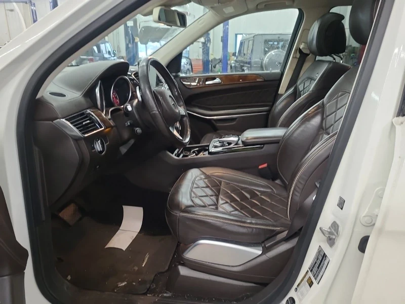 Mercedes-Benz GLS 500, снимка 4 - Автомобили и джипове - 48725452