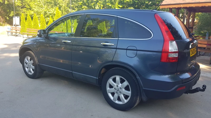 Honda Cr-v 2.2 CTDI , снимка 3 - Автомобили и джипове - 52241766