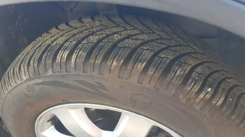 Honda Cr-v 2.2 CTDI , снимка 15 - Автомобили и джипове - 52241766