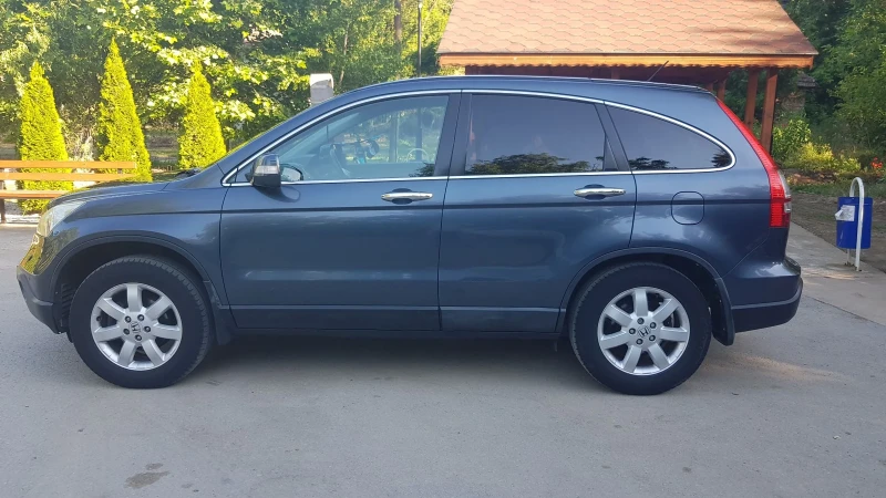 Honda Cr-v 2.2 CTDI , снимка 6 - Автомобили и джипове - 52241766