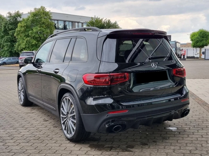 Mercedes-Benz GLB 35 AMG 4-MATIC BURMESTER CARBON HEAD UP NIGHT, снимка 2 - Автомобили и джипове - 52012500