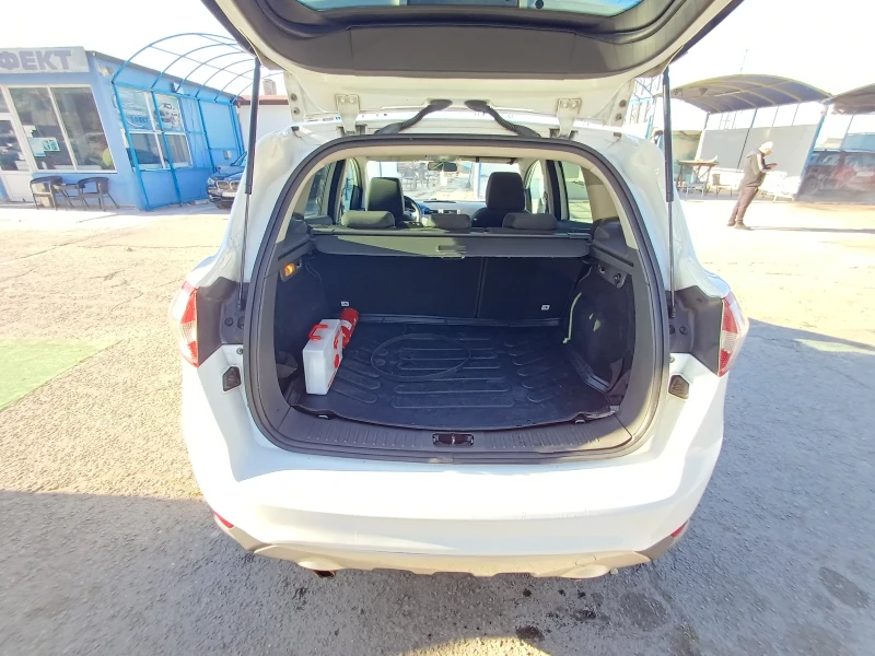 Ford Kuga, снимка 6 - Автомобили и джипове - 52955520