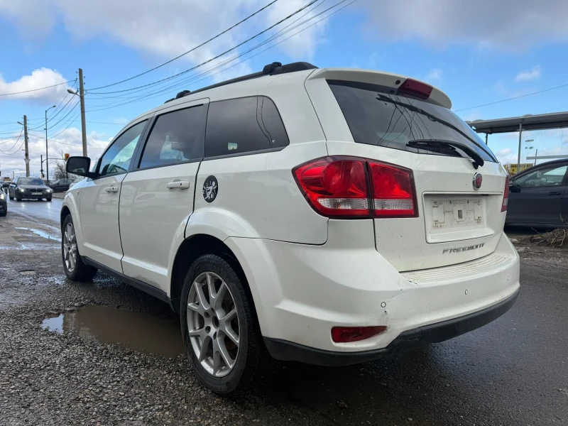 Fiat Freemont 2, 000Mjet EURO5, снимка 4 - Автомобили и джипове - 53524688