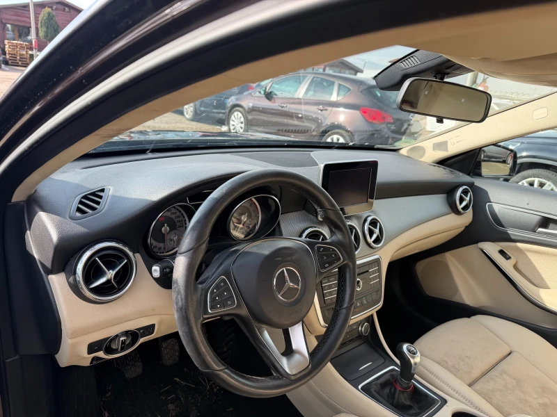 Mercedes-Benz GLA 200 CDI NAVI EURO 6, снимка 11 - Автомобили и джипове - 53596550