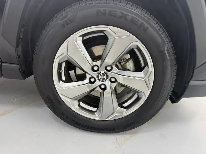 Toyota Rav4, снимка 9 - Автомобили и джипове - 56685216