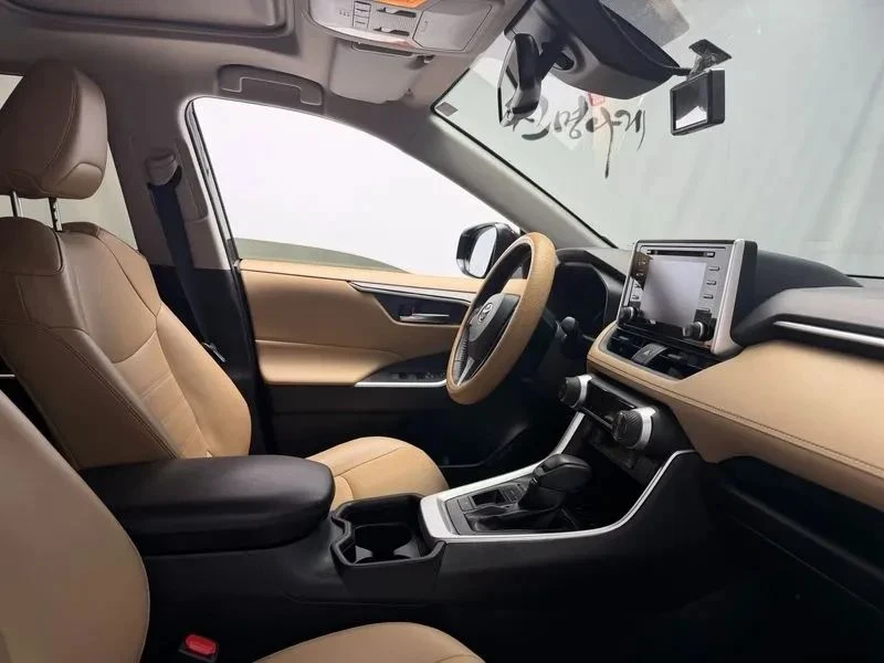 Toyota Rav4, снимка 15 - Автомобили и джипове - 56685216