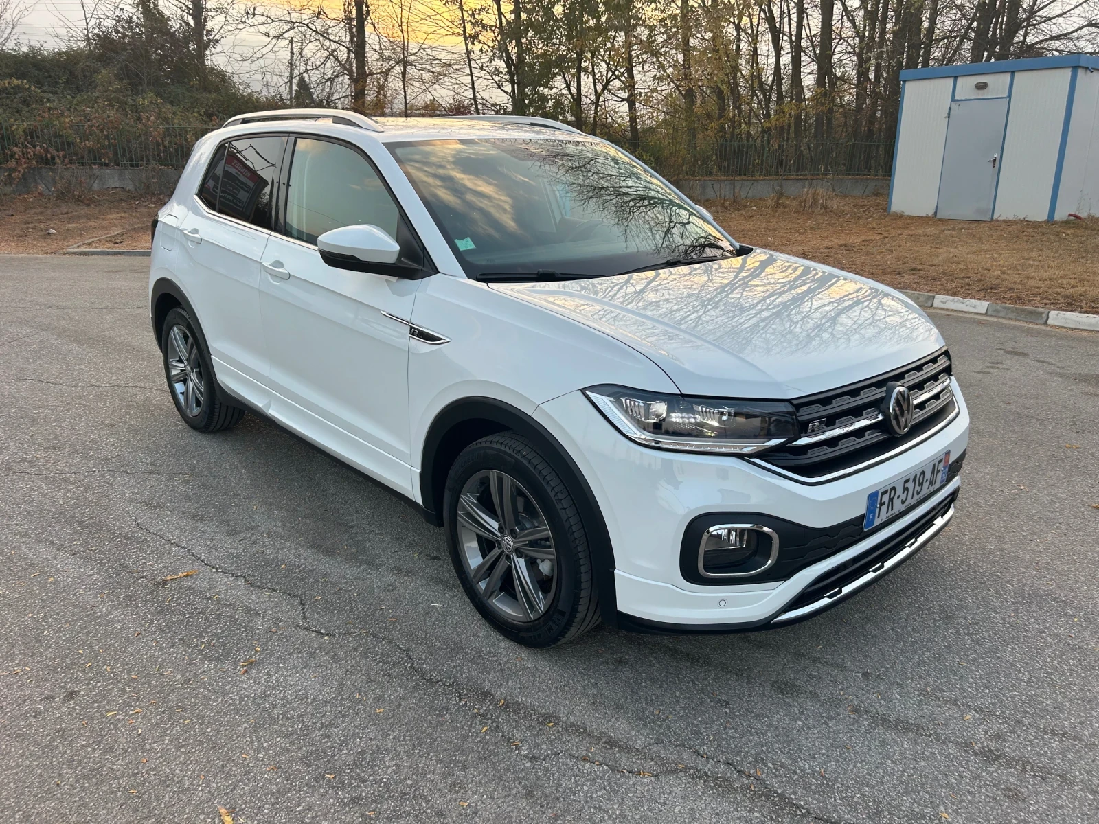 VW T-Cross DSG R-LINE - изображение 3