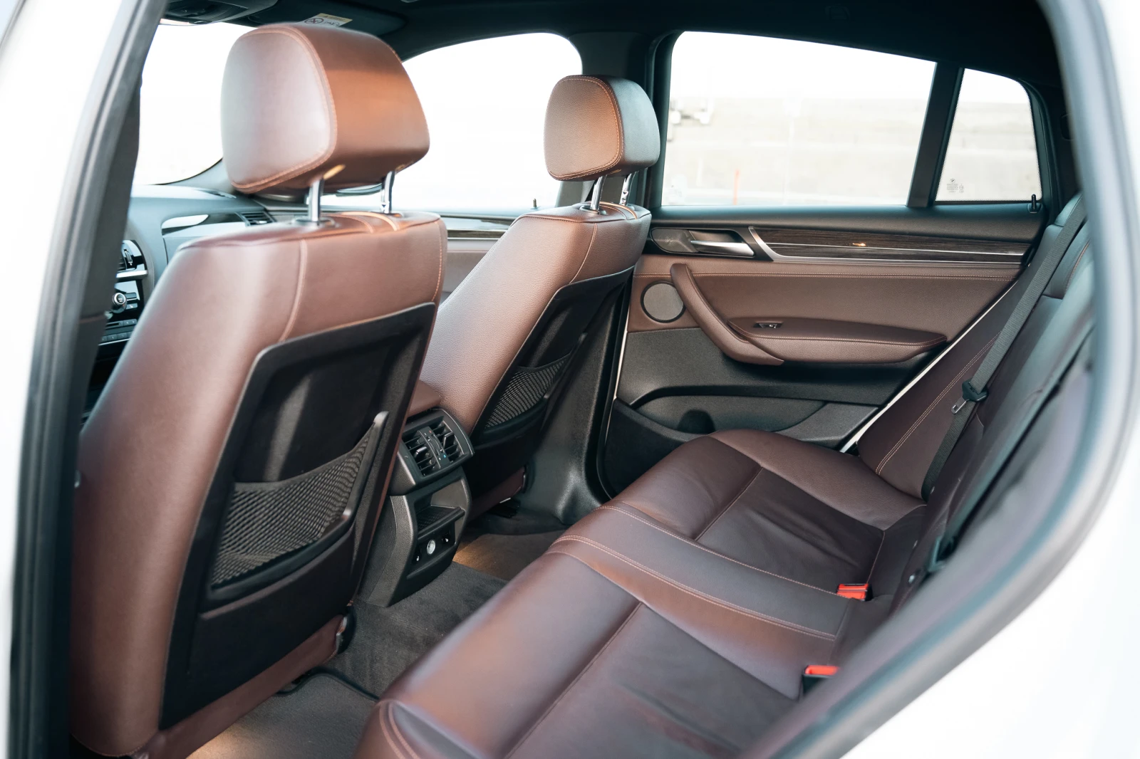 BMW X4 2.0D xDrive M-пакет ПЪРВИ СОБСТВЕНИК - изображение 9