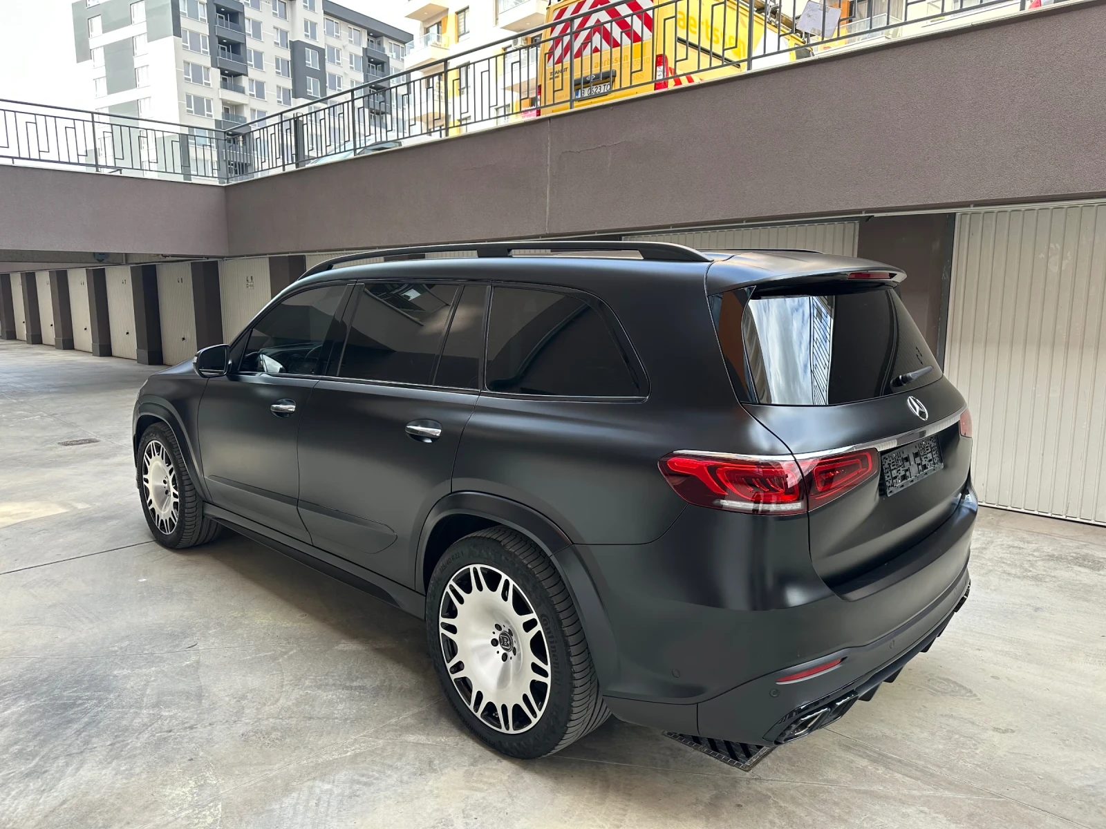 Mercedes-Benz GLS580  - изображение 6