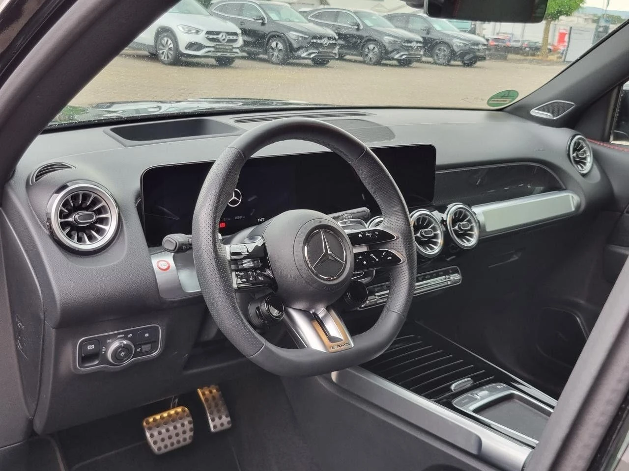 Mercedes-Benz GLB 35 AMG 4-MATIC BURMESTER CARBON HEAD UP NIGHT - изображение 7