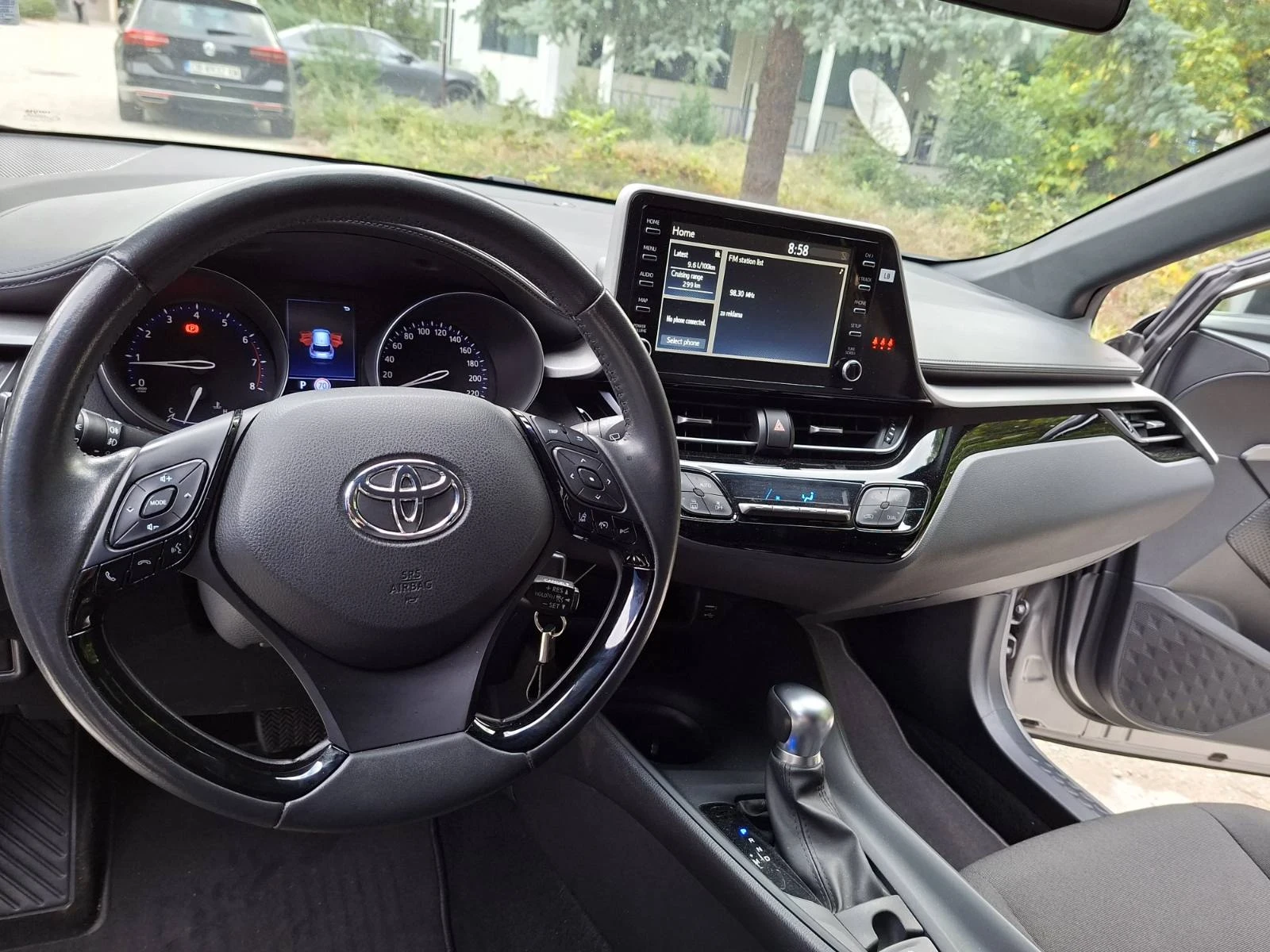 Toyota C-HR  | Mobile.bg   13