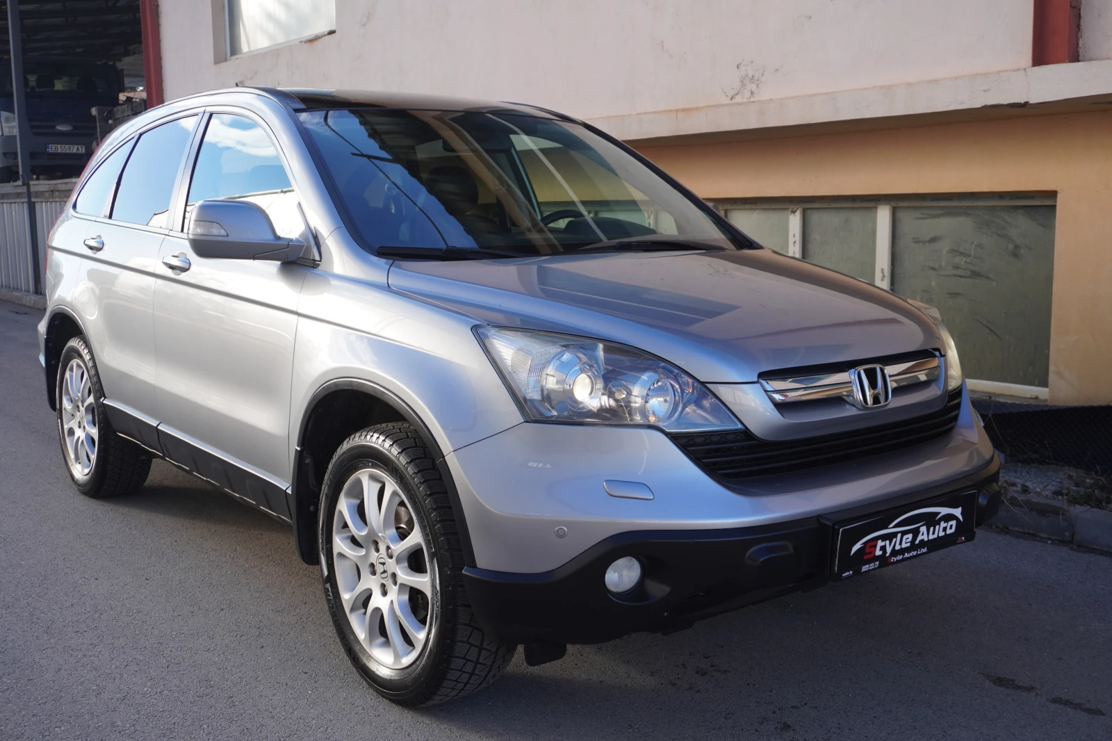 Honda Cr-v 2.0i Executive AWD, Автоматик, Кожа, Пано - изображение 7