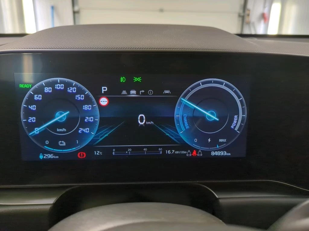Kia Niro DynamicLine - Electric, снимка 9 - Автомобили и джипове - 54219371