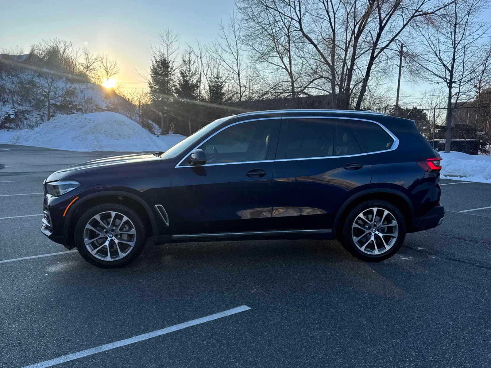 BMW X5 CARFAX * АВТОКРЕДИТ * ПРОГНОЗНА ЦЕНА ДО БГ, снимка 2 - Автомобили и джипове - 54497450