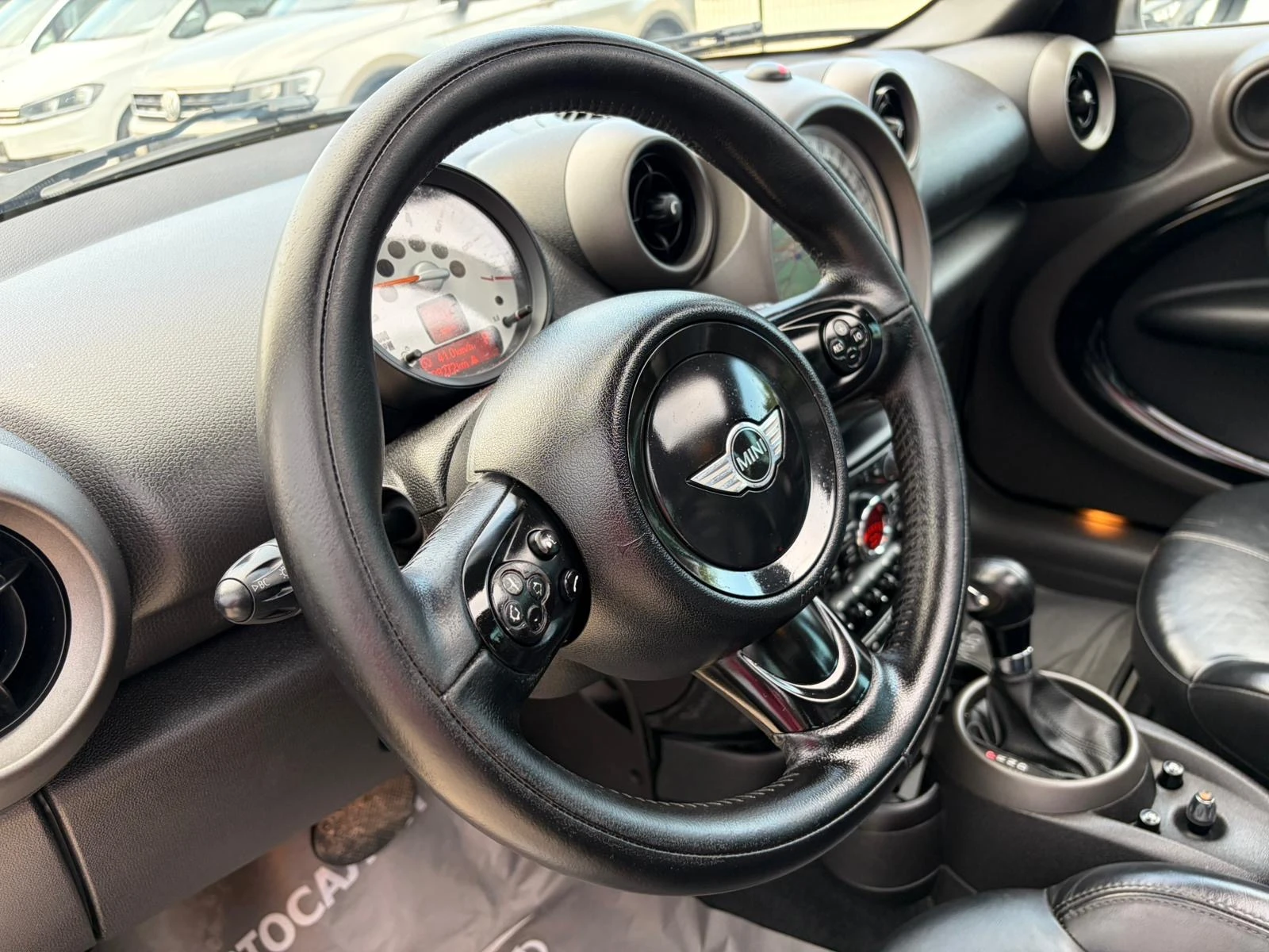 Mini Countryman 2.0D ALL4AVTOMAT PANORAMA KOJA NAVI PODGREV TEGLIC, снимка 9 - Автомобили и джипове - 54782084