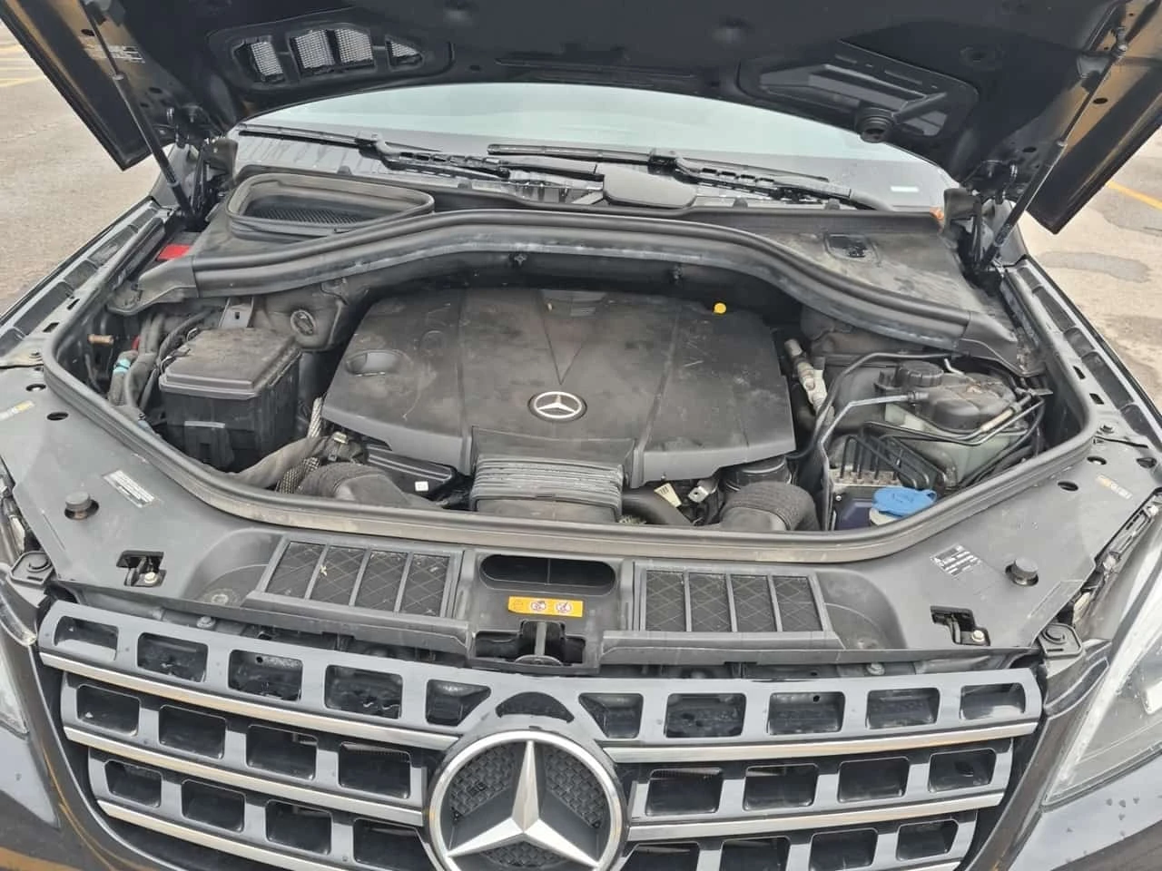 Mercedes-Benz ML 350 d * AMG * НА ПРУЖИНИ * CARFAX * , снимка 17 - Автомобили и джипове - 56325800