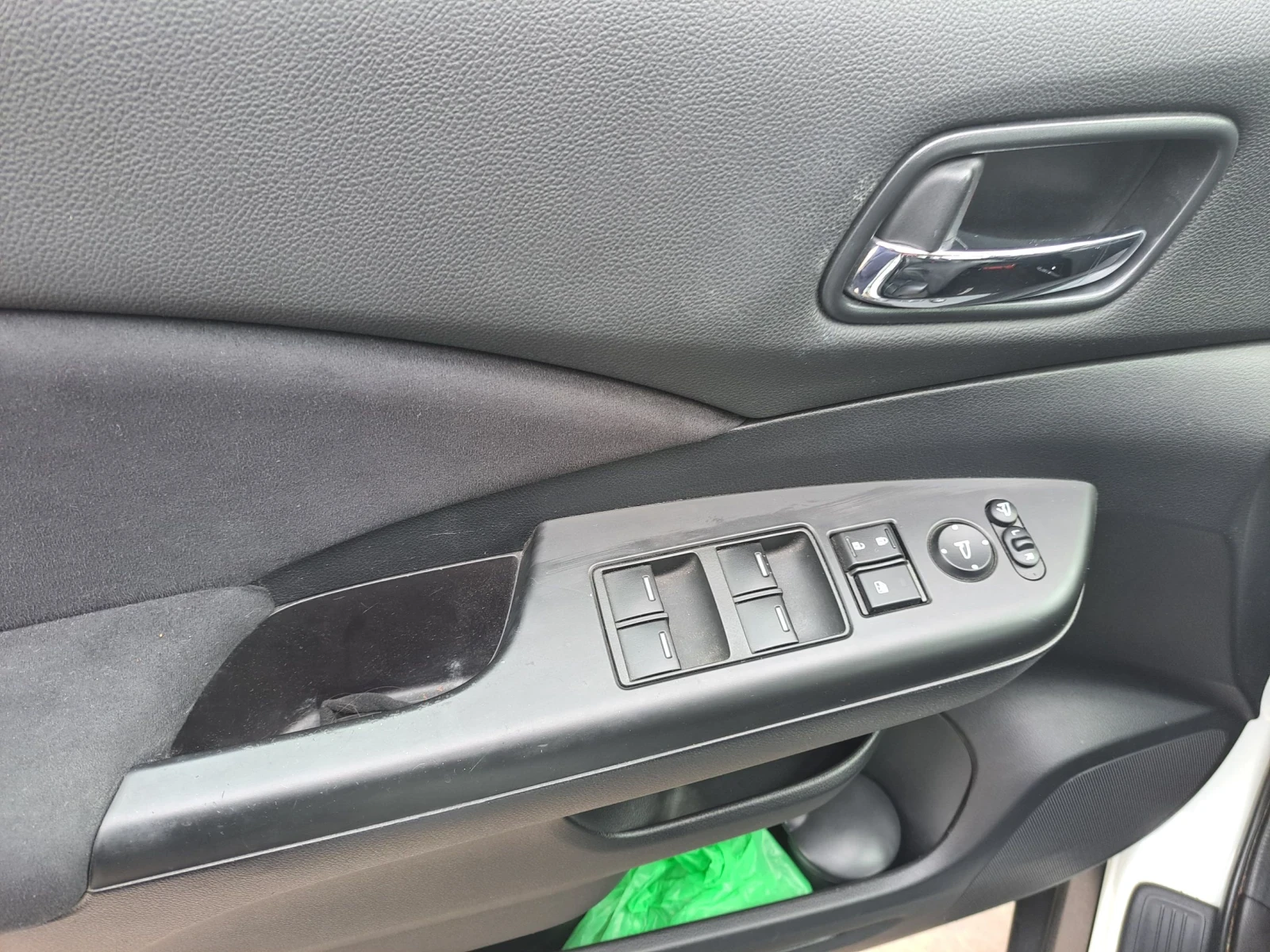 Honda Cr-v 2.2TDI, снимка 8 - Автомобили и джипове - 56514740