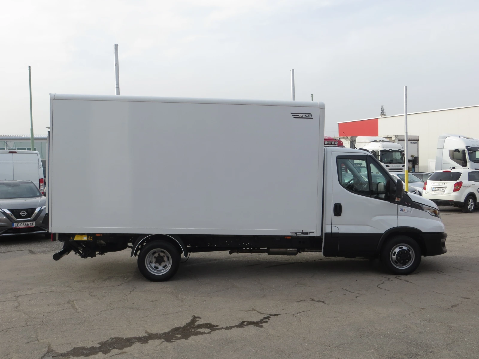 Iveco Daily ФУРГОН С ПАДАЩ БОРД - изображение 5