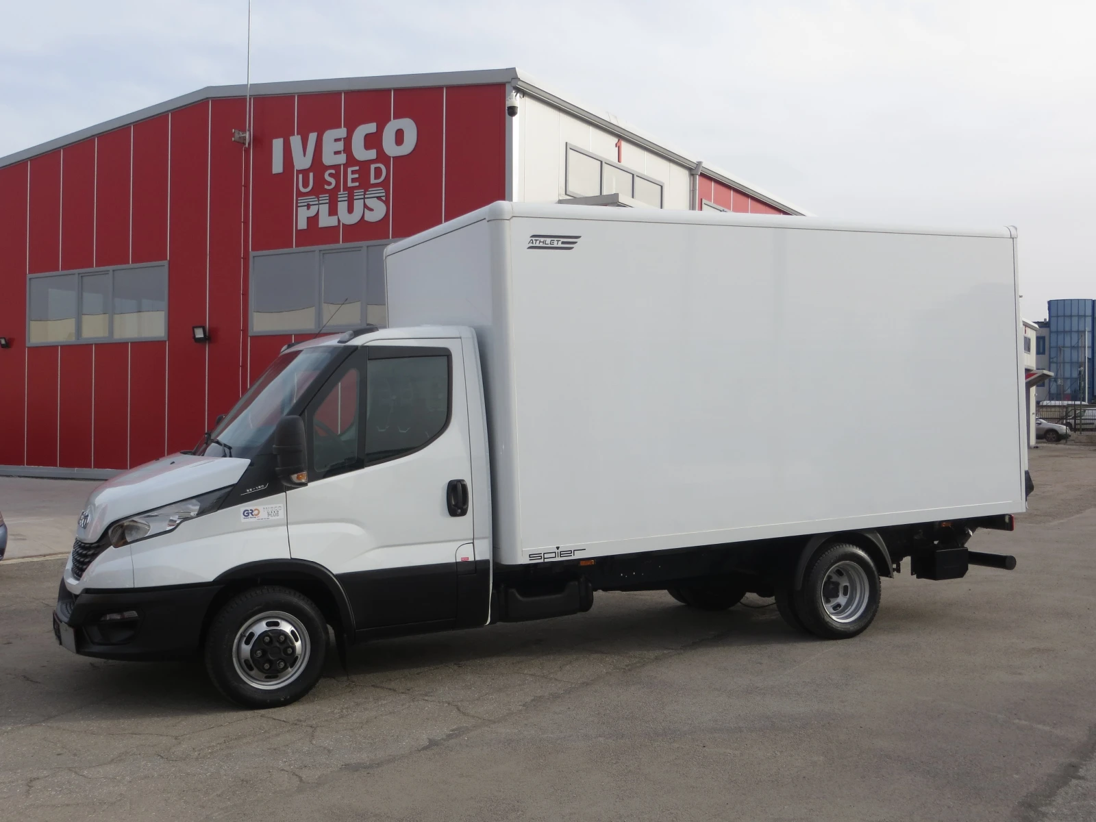 Iveco Daily ФУРГОН С ПАДАЩ БОРД - изображение 2