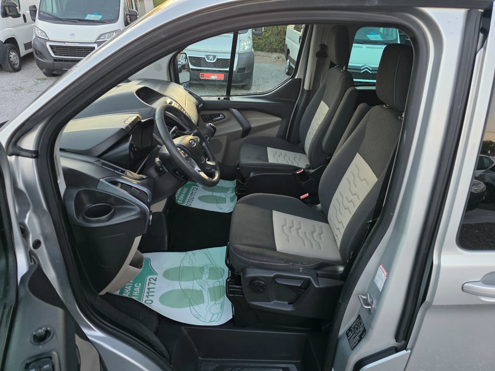 Ford Transit Custom 2.2tdci 5+ 1 Дълга база, снимка 12 - Бусове и автобуси - 55982040