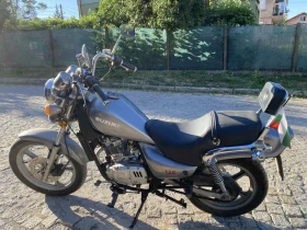  Suzuki GN