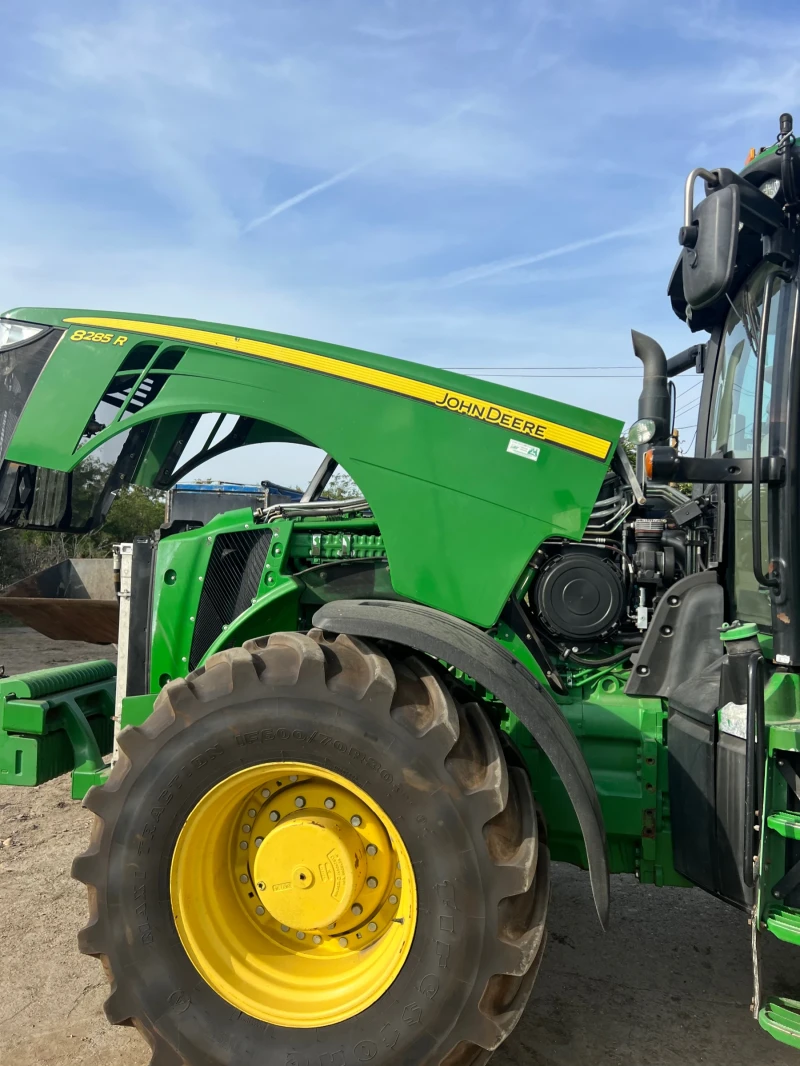 Трактор John Deere 8285R, снимка 2 - Селскостопанска техника - 47402531