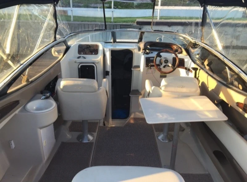 Моторна яхта Regal 2150 lsc - изображение 4