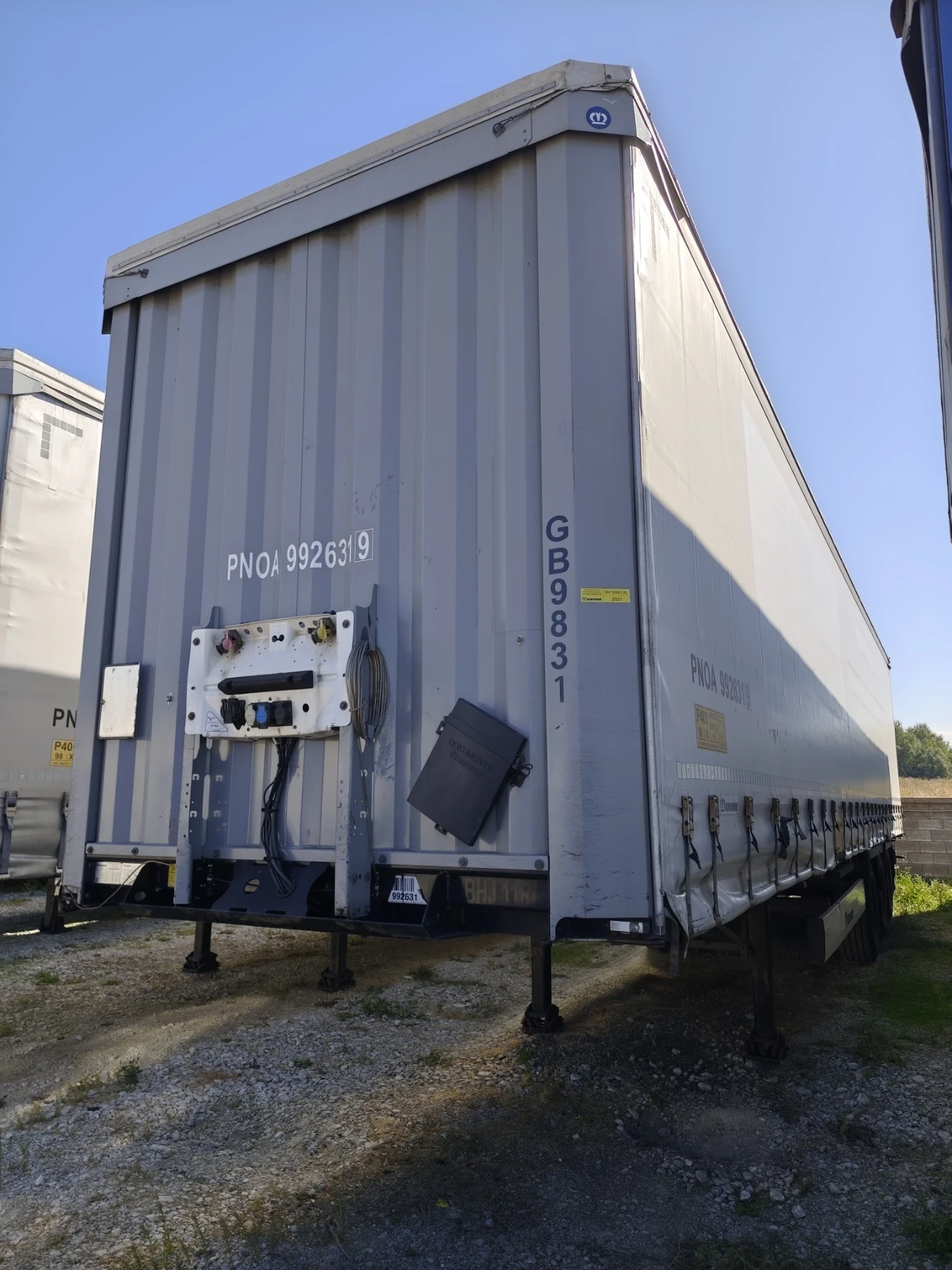 Полуремарке Krone Profi Liner SD
