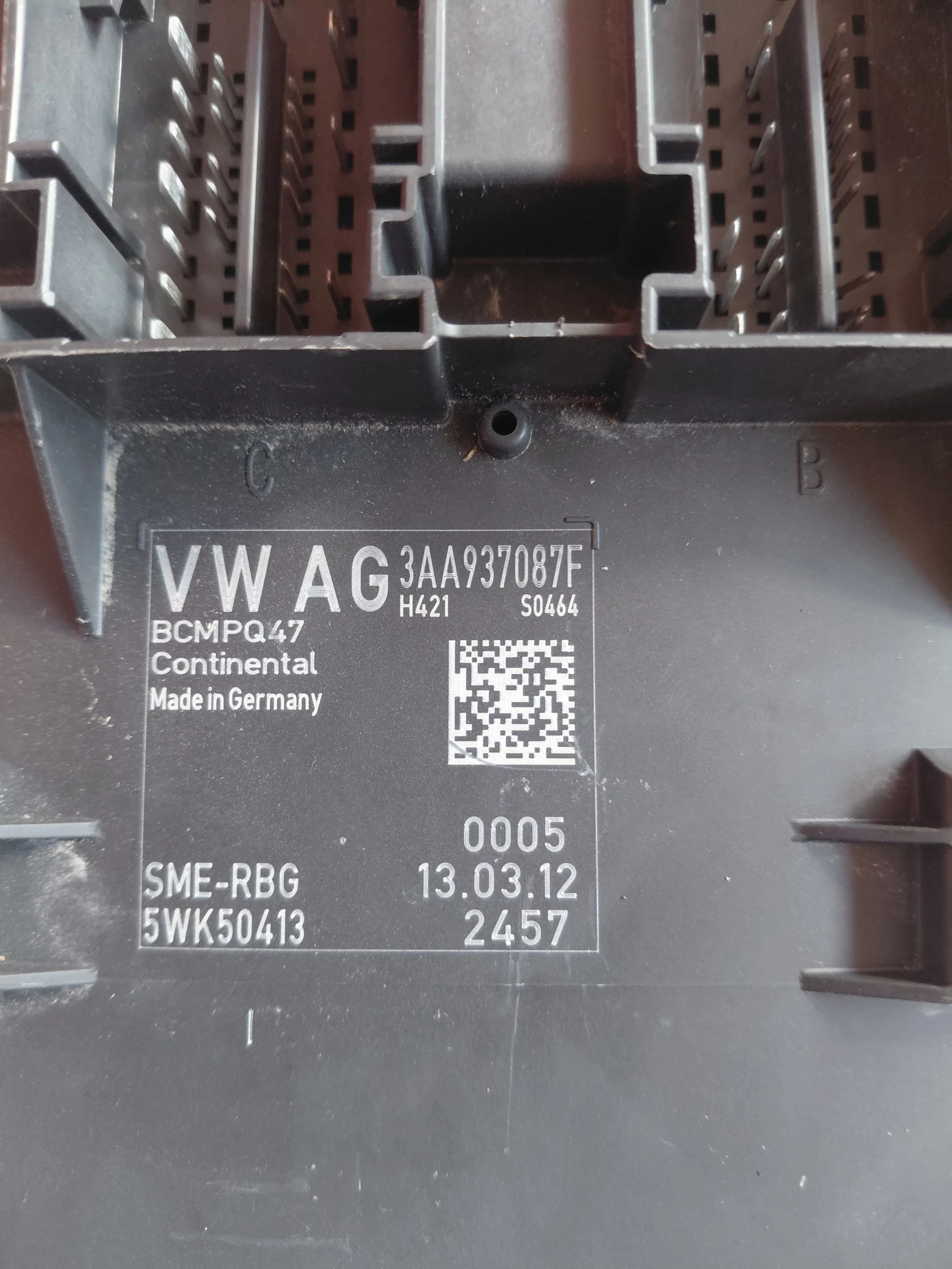 3AA937087F ������� ����� VW PASSAT B7   5WK50413 | Mobile.bg � ����������� 3