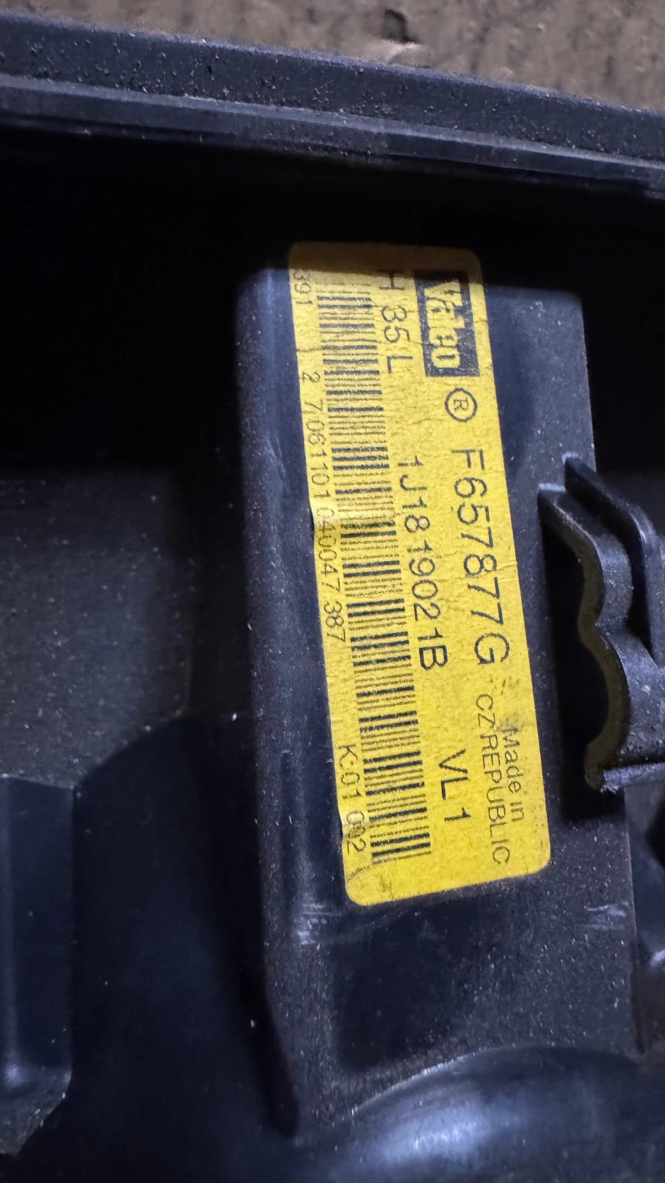 ���������� �� ����� �a VW Golf 4 - F657877G / 1J1819021B | Mobile.bg � ����������� 2