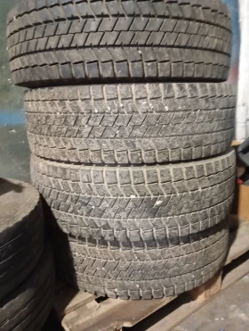 Гуми Всесезонни 285/70R19.5, снимка 1