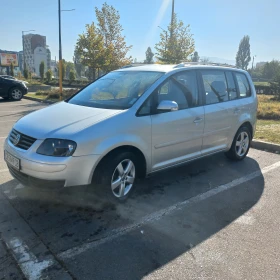 VW Touran 1.9TDI-105кс-6 скорости-КЛИМАТРОНИК, снимка 2