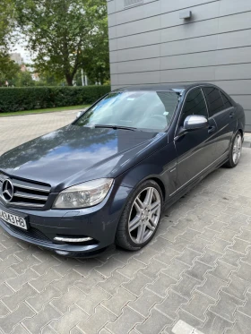 Mercedes-Benz C 320, снимка 1