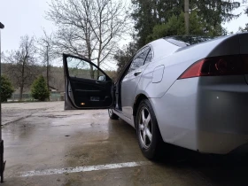 Honda Accord 2.0, снимка 12