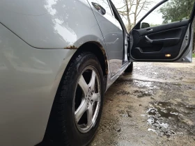 Honda Accord 2.0, снимка 13