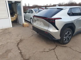 Toyota bZ4X Awd 4x4, снимка 14 - Автомобили и джипове - 53696347