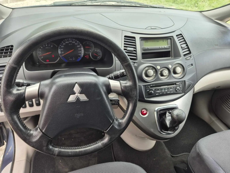 Mitsubishi Grandis, снимка 6 - Автомобили и джипове - 48262665