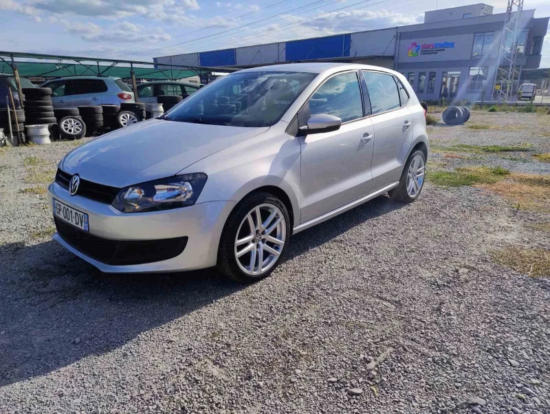 VW Polo 1.6 tdi, снимка 3 - Автомобили и джипове - 47951839