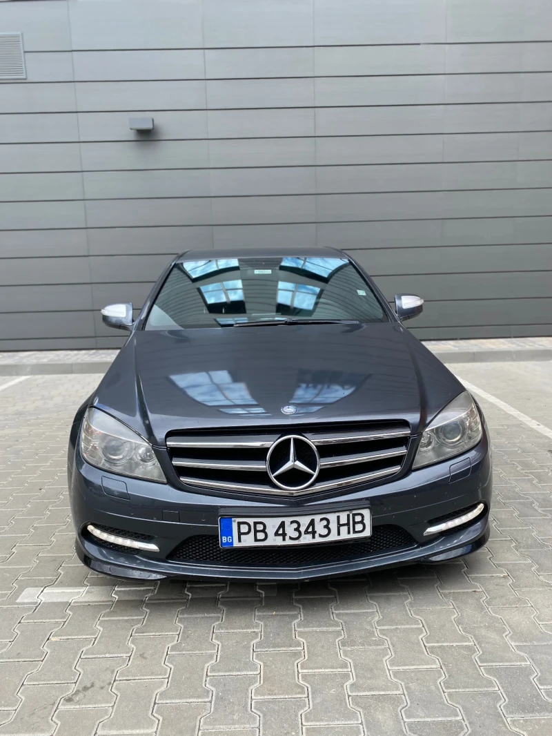 Mercedes-Benz C 320, снимка 2 - Автомобили и джипове - 48346865